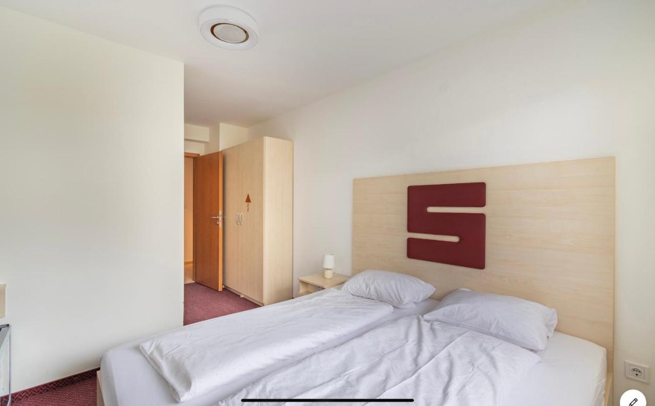 Sinus Premium Aparthotel שיופוק מראה חיצוני תמונה