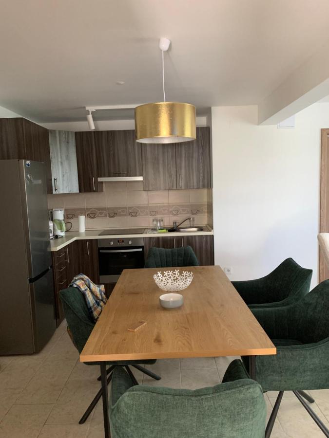Sinus Premium Aparthotel שיופוק מראה חיצוני תמונה
